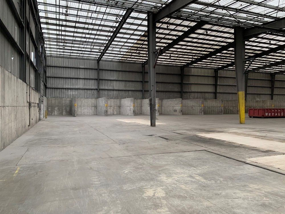 2150 Production Road, Kendallville, IN 46755